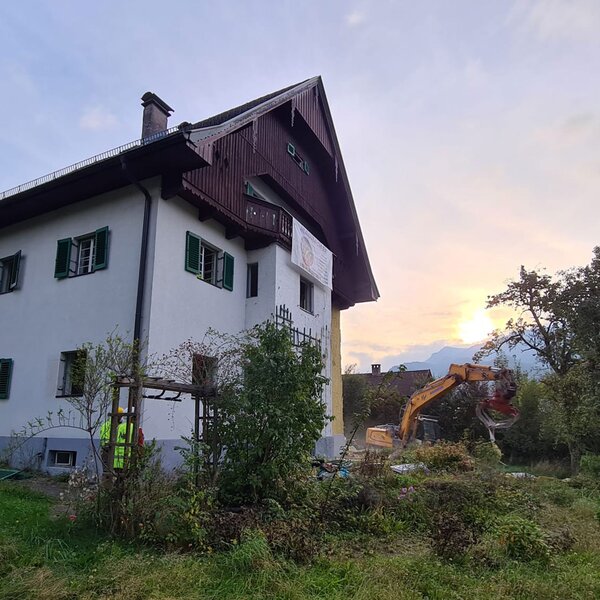 Abbrucharbeiten Dokotor-Prem-Straße Abbrucharbeiten Dokotor-Prem-Straße