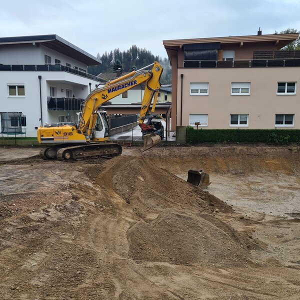 Aushubarbeiten – Doktor Prem Straße – Tiroler Immobilien Aushubarbeiten – Doktor Prem Straße – Tiroler Immobilien