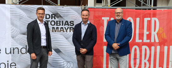 Dr. Mayr zu Besuch auf der Baustelle Salurnerstraße | © Tiroler Immobilien Dr. Mayr zu Besuch auf der Baustelle Salurnerstraße | © Tiroler Immobilien